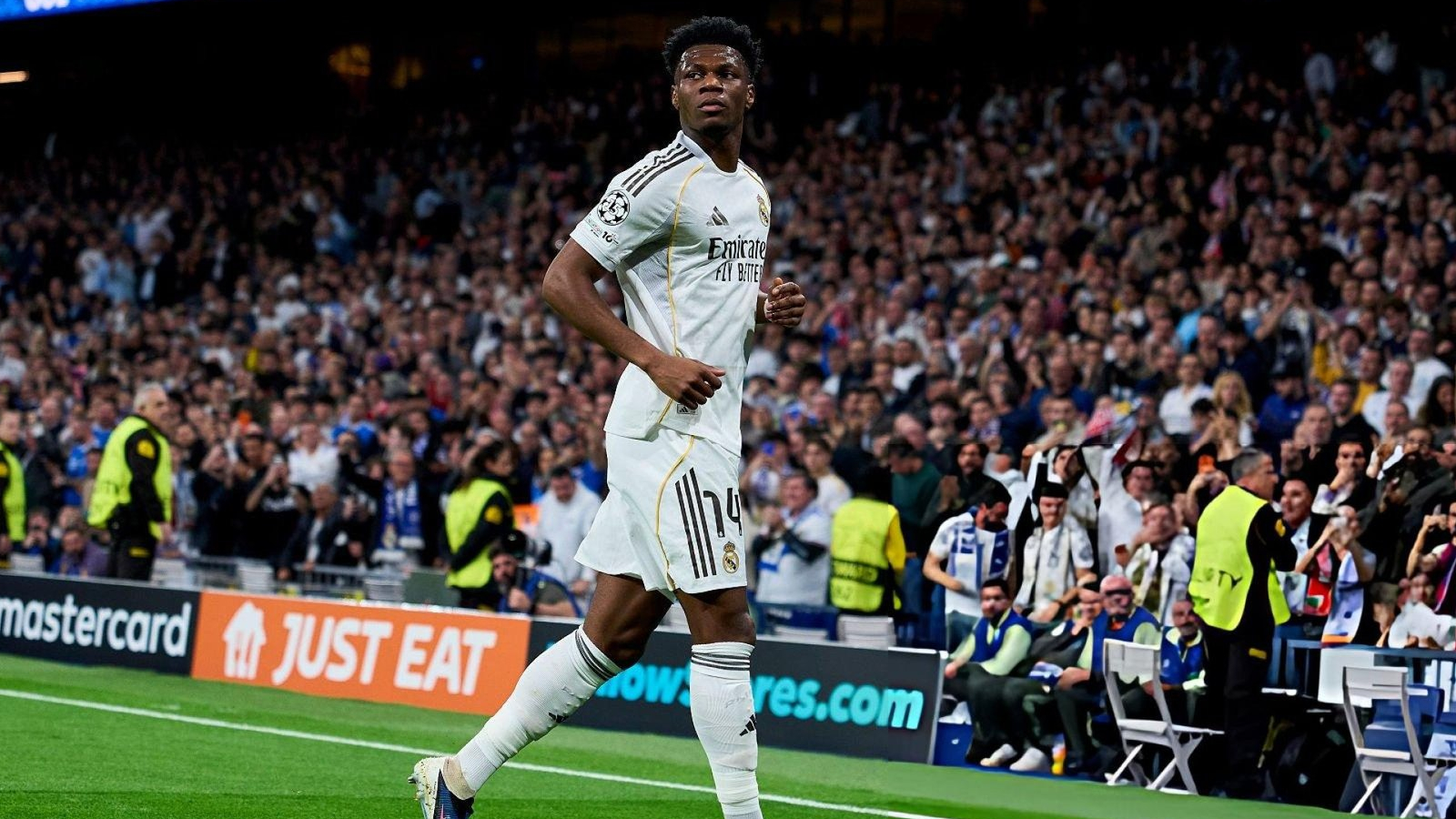 Real Madrid 2-1 Benfica: Tchouaméni y Vinicius rescatan a los de Arbeloa en Champions