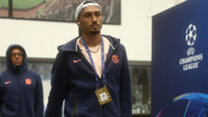 Raphinha: ¿volverá a jugar Champions con el Barça? El futuro del brasileño en duda