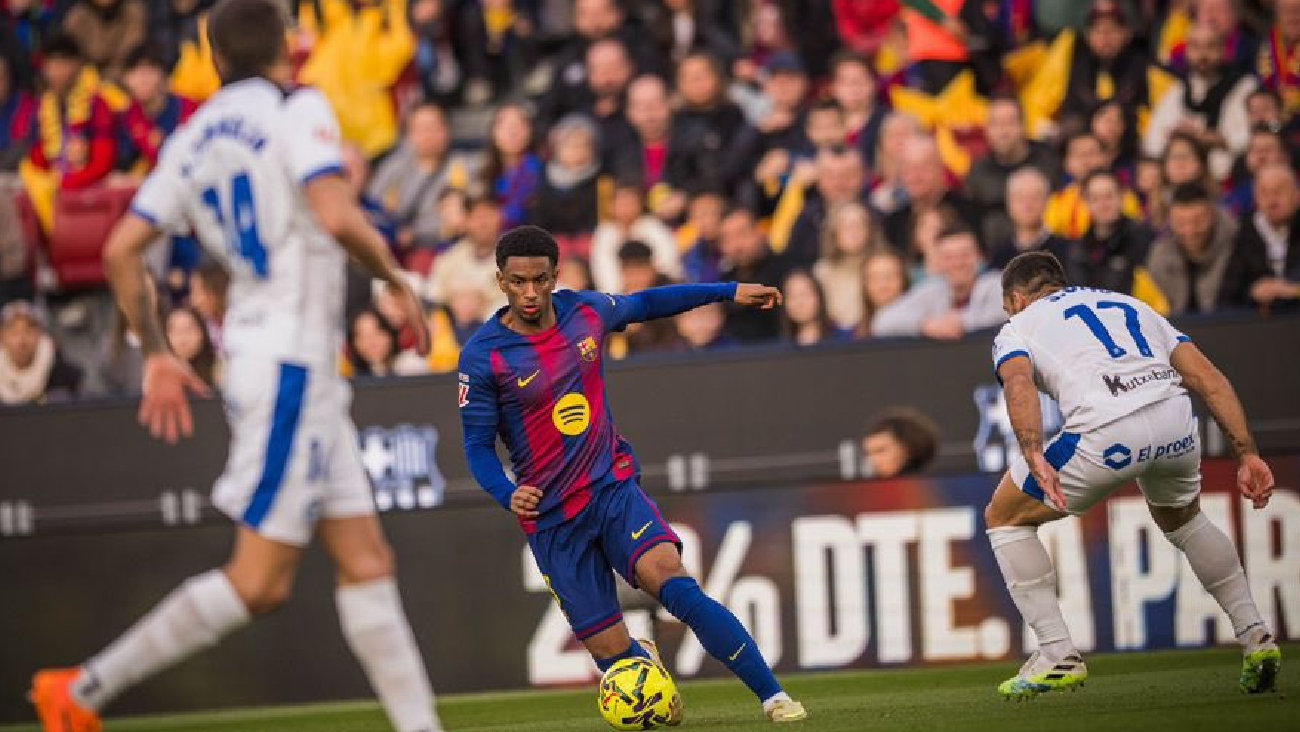 Cuándo y dónde ver Alavés vs Barcelona: horarios y TV del partido de LaLiga