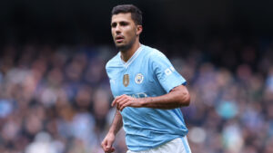 Barça y PSG buscan torpedear el fichaje de Rodri por el Real Madrid