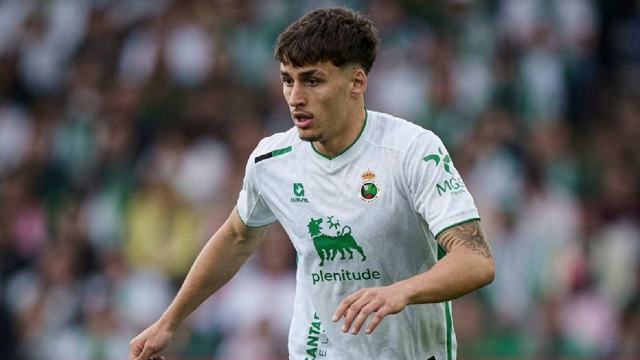 Jorge Salinas: el Barcelona elige a su nuevo lateral izquierdo