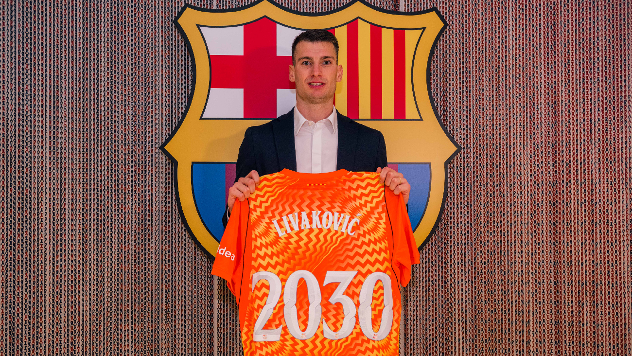 El Barça presenta a Livakovic como 2° portero para la 26-27